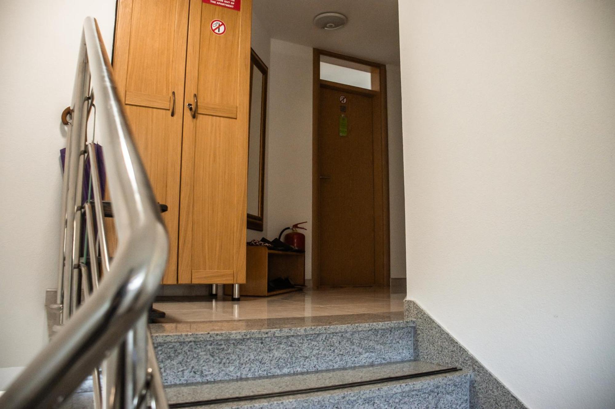 Apartments Basic Visoko Ngoại thất bức ảnh