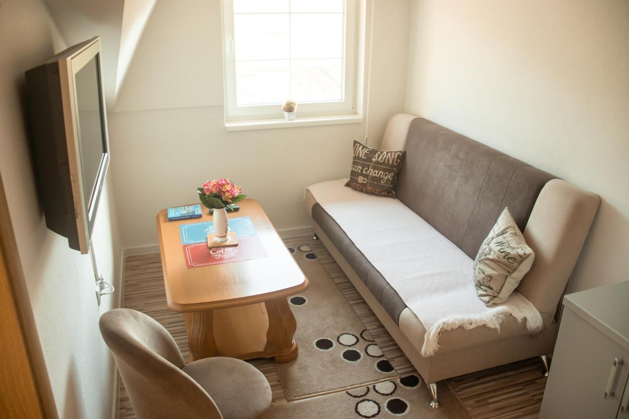 Apartments Basic Visoko Ngoại thất bức ảnh