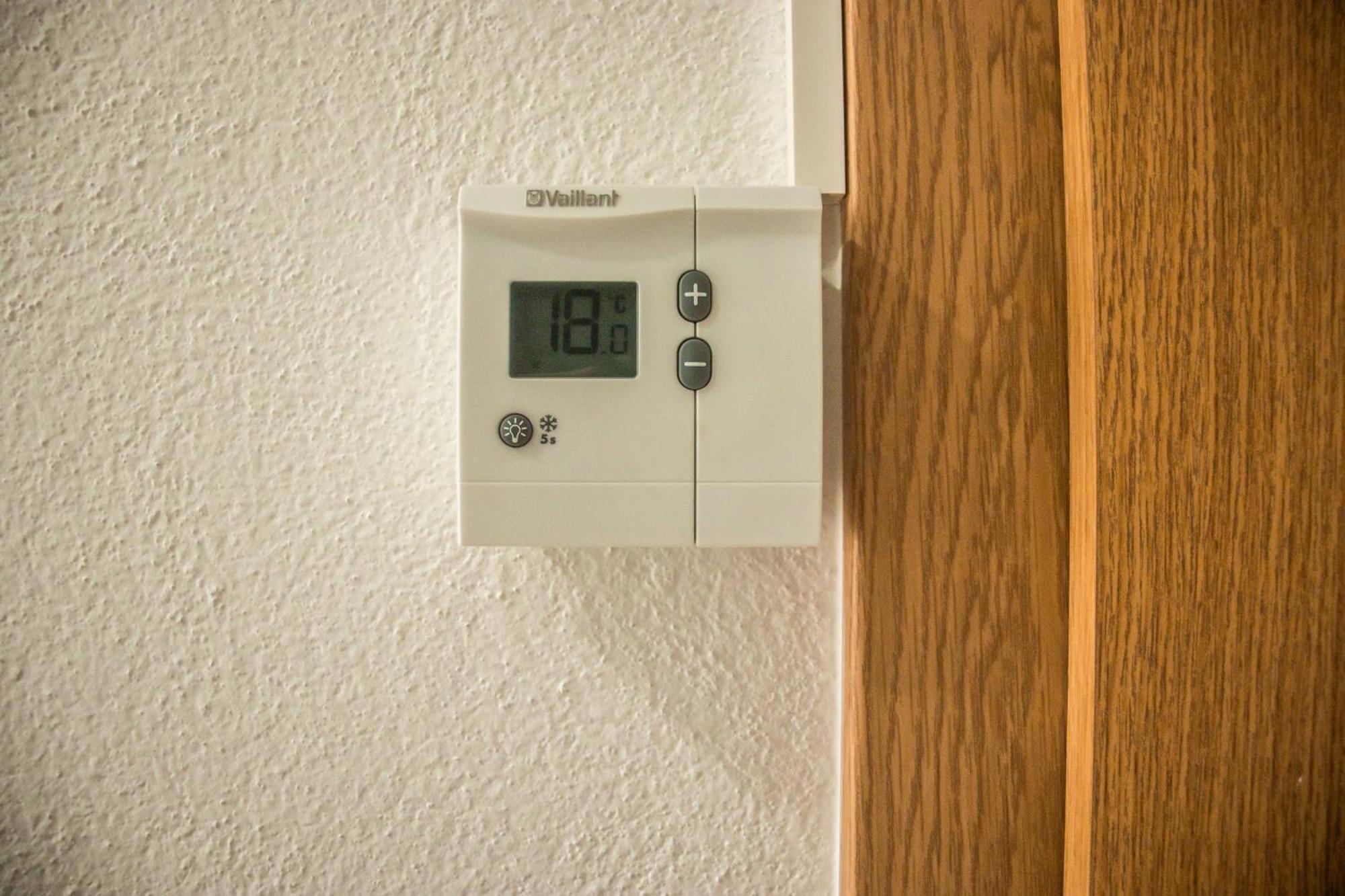 Apartments Basic Visoko Ngoại thất bức ảnh